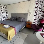 Center Hotel